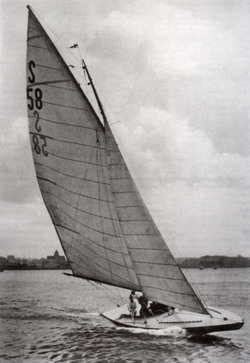 HMCo #699s Bibelot