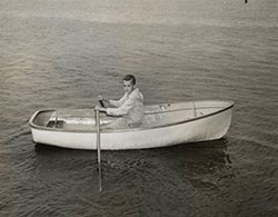 Herreshoff #194501es Plastic Dinghy